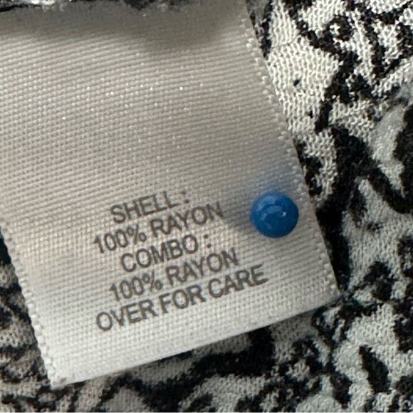 Relativity Womens Mini Dress Size 2X Black White Fit & Flare Sleeveless - Picture 8 of 9